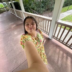 Meet your Posher, Avery